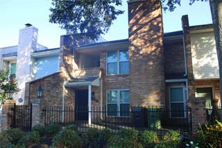 2448 Country Club Drive, Pearland, TX 77581