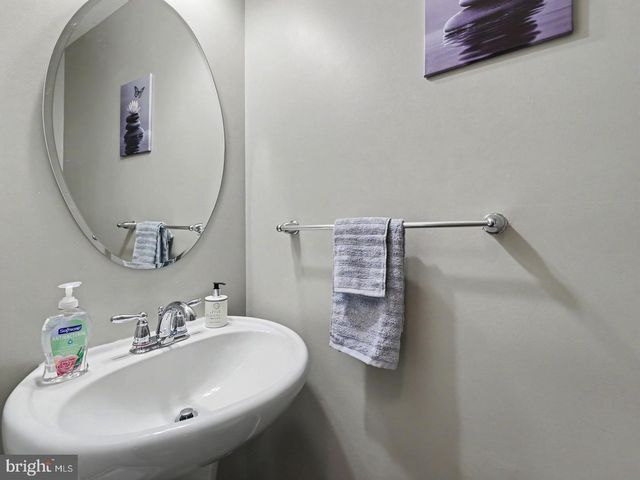 3103 ALLIANCE CT, Fredericksburg, VA 22408