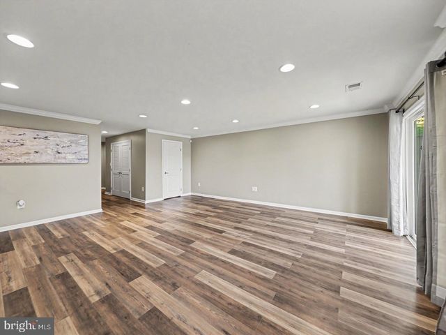 3103 ALLIANCE CT, Fredericksburg, VA 22408
