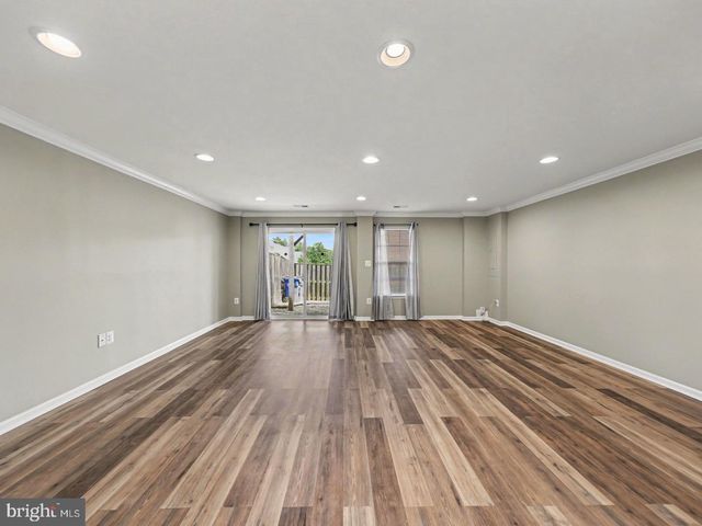 3103 ALLIANCE CT, Fredericksburg, VA 22408