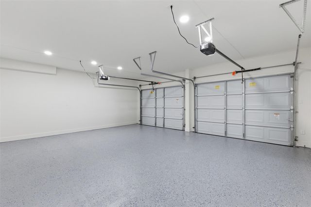 732 Azalea St, Prairie View, TX 77484