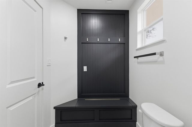 732 Azalea St, Prairie View, TX 77484