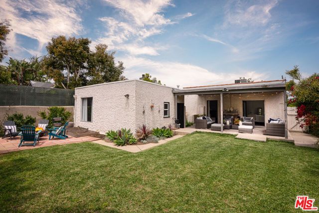 4240 E 6th Street, Long Beach, CA 90814