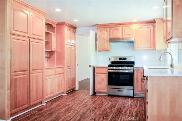 1420 Kensington Drive, Fullerton, CA 92831