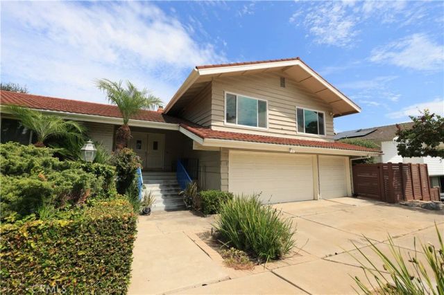 1420 Kensington Drive, Fullerton, CA 92831