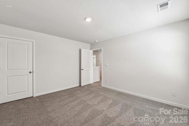 618 Dazzle Loop, Newton, NC 28658