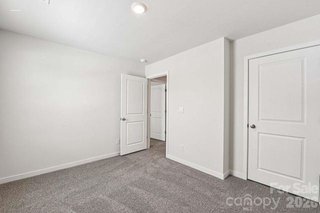 618 Dazzle Loop, Newton, NC 28658