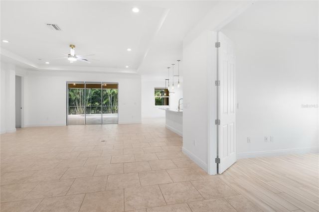 5790 ROCK DOVE DRIVE, Sarasota, FL 34241