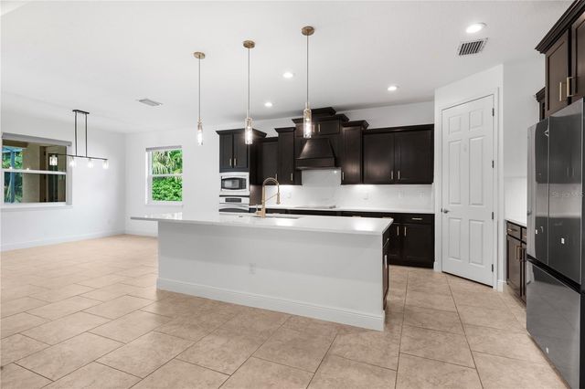 5790 ROCK DOVE DRIVE, Sarasota, FL 34241