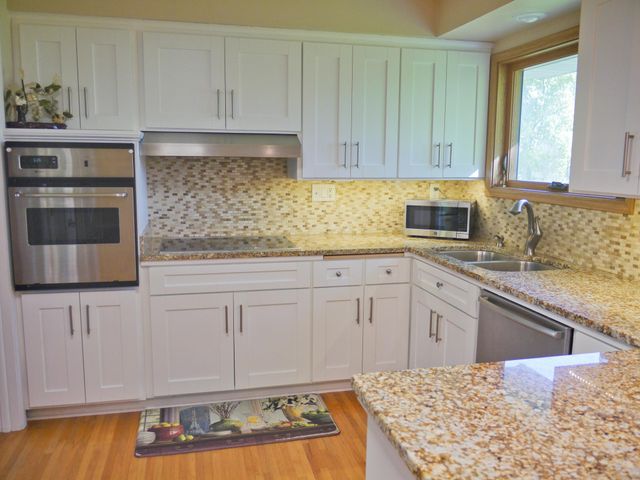 5181 Abercrombie Drive, Edina, MN 55439