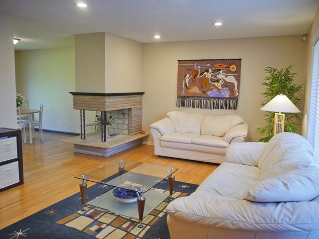 5181 Abercrombie Drive, Edina, MN 55439