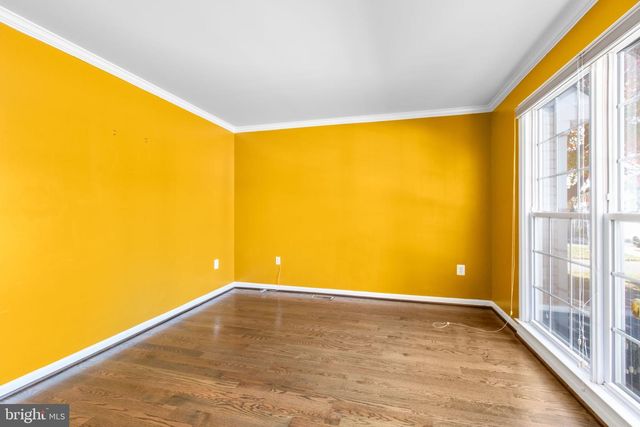 36 MORNINGMIST DR, Fredericksburg, VA 22406