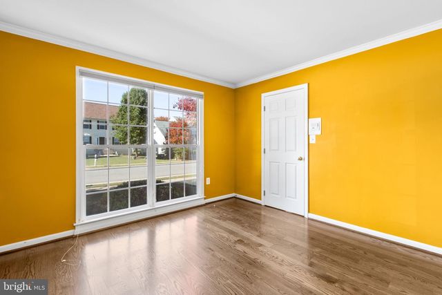 36 MORNINGMIST DR, Fredericksburg, VA 22406