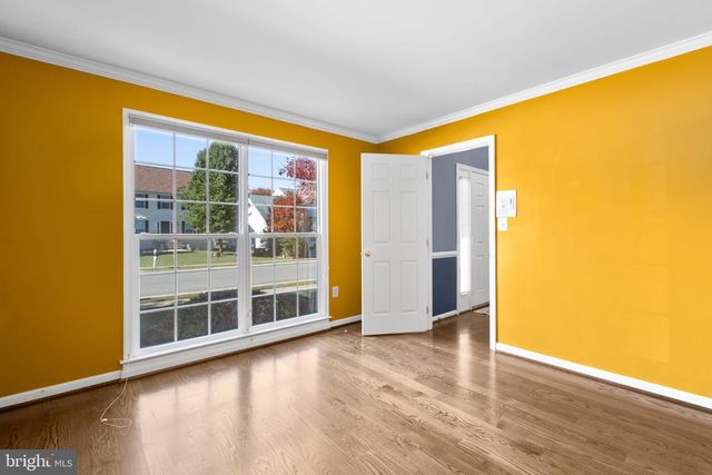 36 MORNINGMIST DR, Fredericksburg, VA 22406