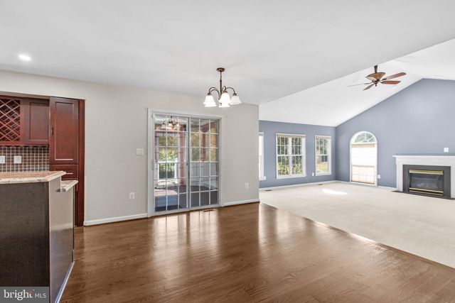 36 MORNINGMIST DR, Fredericksburg, VA 22406