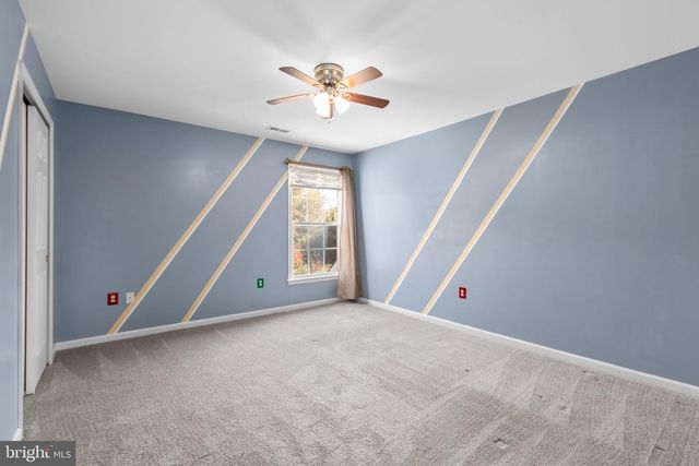 36 MORNINGMIST DR, Fredericksburg, VA 22406