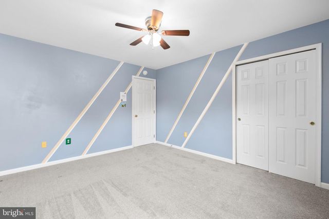 36 MORNINGMIST DR, Fredericksburg, VA 22406