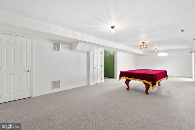 36 MORNINGMIST DR, Fredericksburg, VA 22406