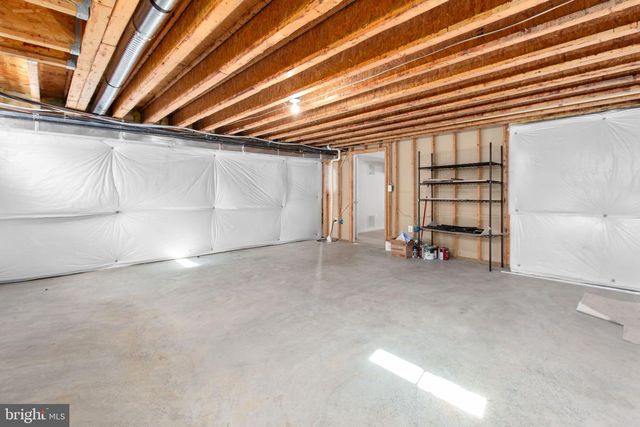 36 MORNINGMIST DR, Fredericksburg, VA 22406