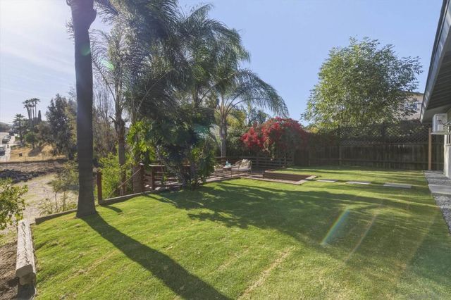 1862 Washington, Lemon Grove, CA 91945