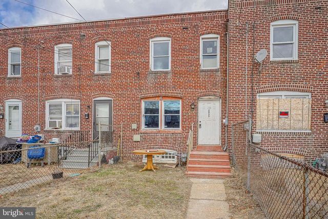 2933 ROYDEN ST, Camden, NJ 08105