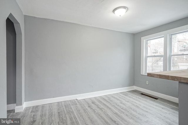 2933 ROYDEN ST, Camden, NJ 08105