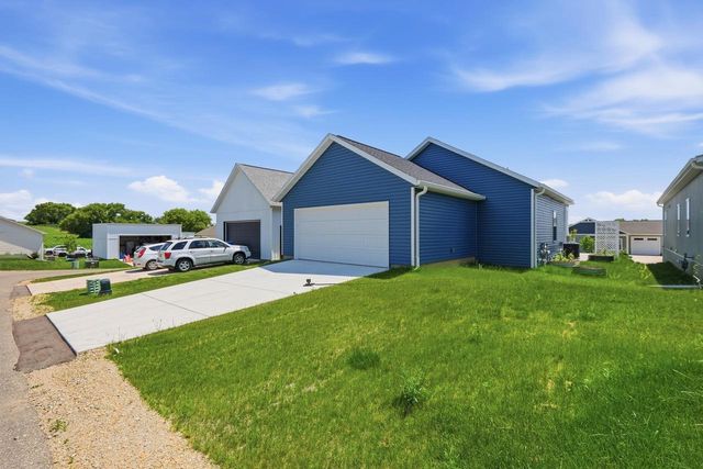 106 Lupine Avenue, Poynette, WI 53955