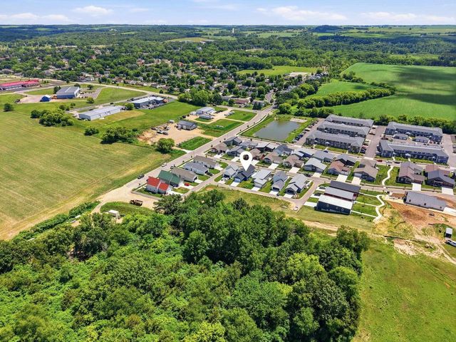 106 Lupine Avenue, Poynette, WI 53955