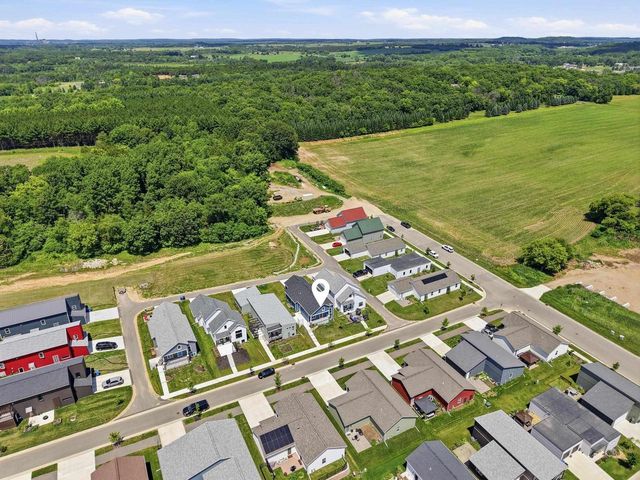 106 Lupine Avenue, Poynette, WI 53955