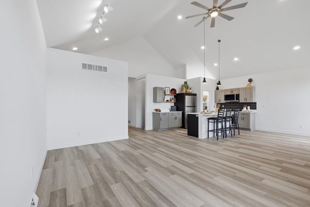 106 Lupine Avenue, Poynette, WI 53955