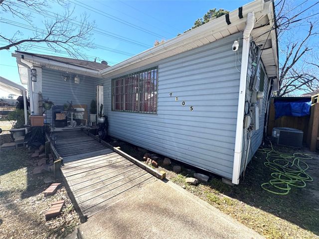 9105 Exeter Street, Houston, TX 77093