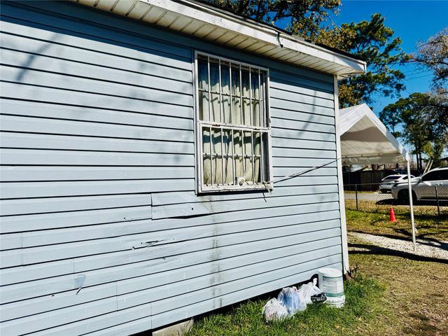 9105 Exeter Street, Houston, TX 77093