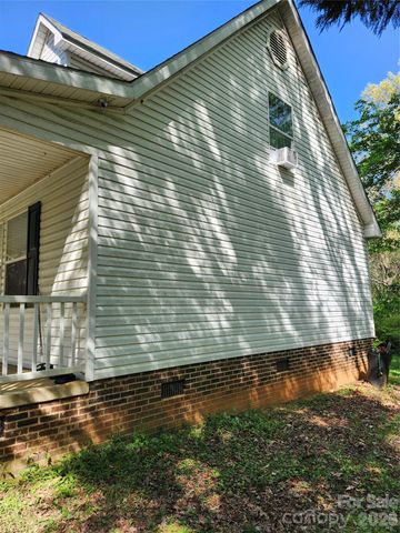 213 Vicki Way, Stanley, NC 28164