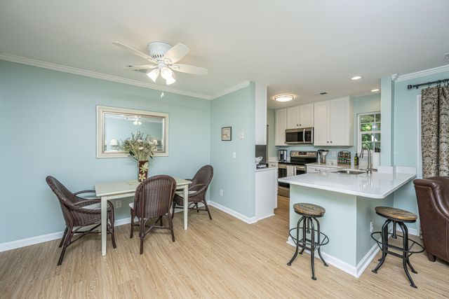 1873 Montclair C, Mount Pleasant, SC 29464