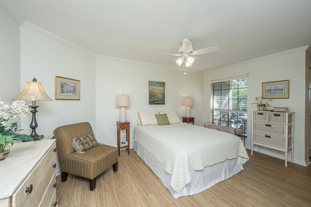 1873 Montclair C, Mount Pleasant, SC 29464