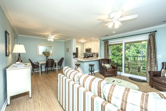 1873 Montclair C, Mount Pleasant, SC 29464