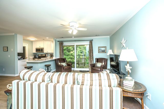 1873 Montclair C, Mount Pleasant, SC 29464