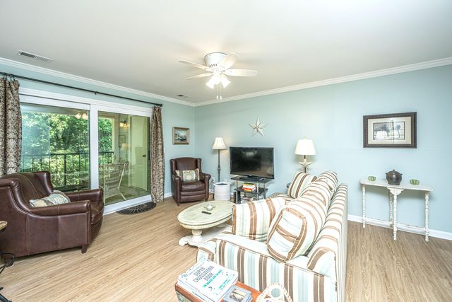 1873 Montclair C, Mount Pleasant, SC 29464