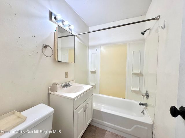 1114 Main Street, Catskill, NY 12414