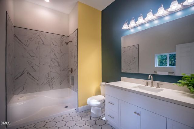 132 N State Street, Haw River, NC 27258