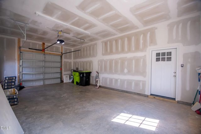 132 N State Street, Haw River, NC 27258