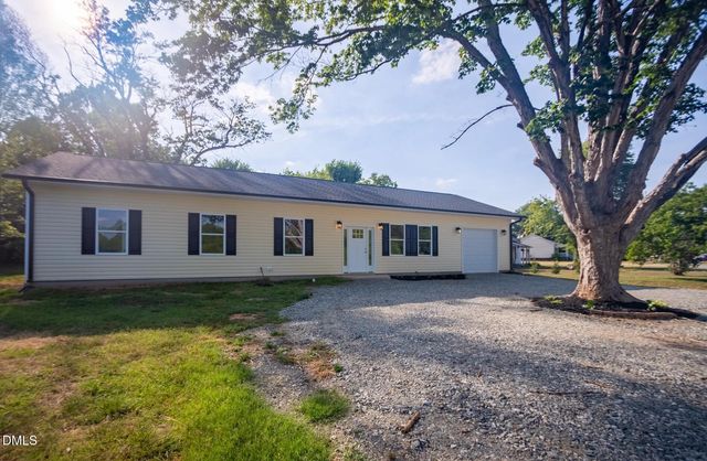 132 N State Street, Haw River, NC 27258