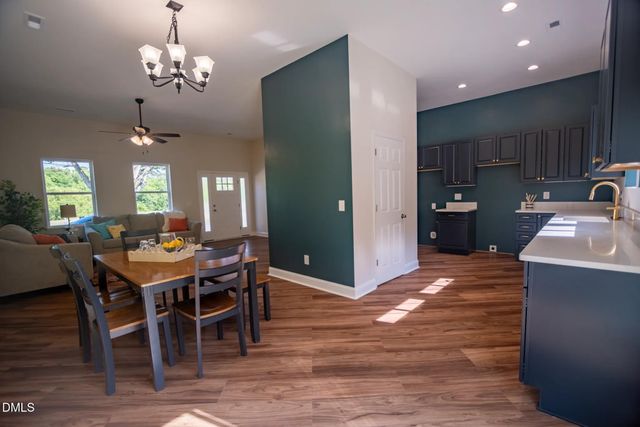 132 N State Street, Haw River, NC 27258