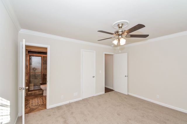 304 Matterhorn Dr, Old Hickory, TN 37138