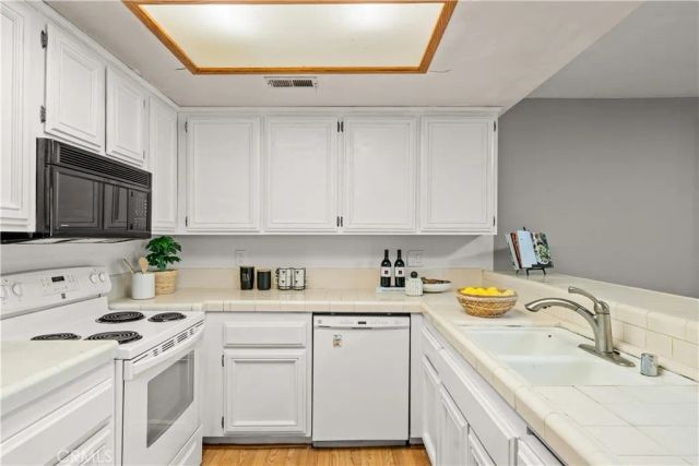 2839 Onyx Way, West Covina, CA 91792