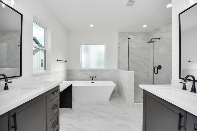 721 Marcella Street F, Houston, TX 77091