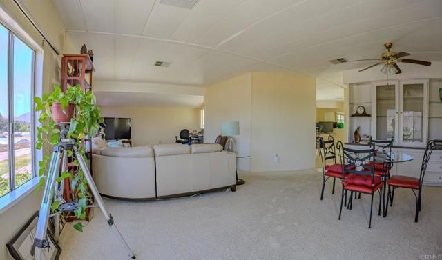 4650 Dulin Road 27, Fallbrook, CA 92028