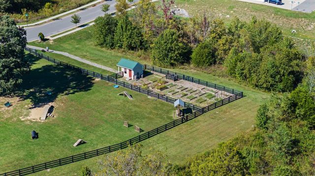 836 Goswell Dr Unit 102, Nolensville, TN 37135