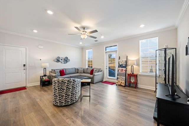 836 Goswell Dr Unit 102, Nolensville, TN 37135