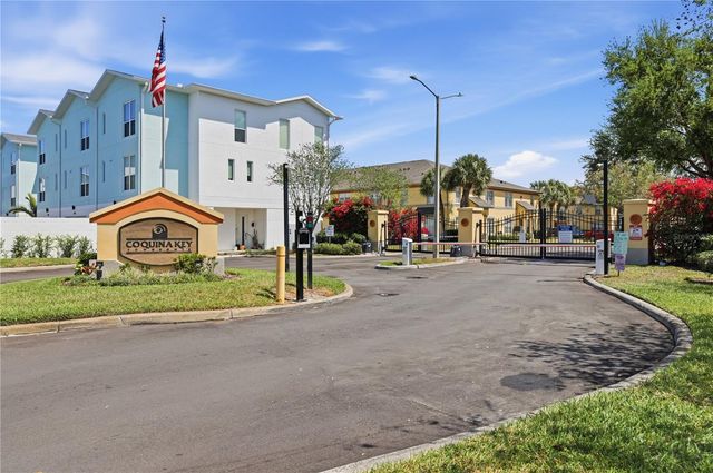 3871 MARINER DRIVE, St Petersburg, FL 33705